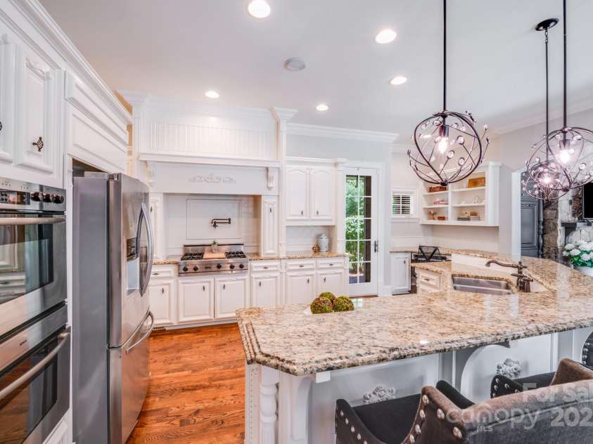 600 Beauhaven Lane, Waxhaw, NC 28173.  MLS# CAR4274733, YatesRealty ID 23007. 