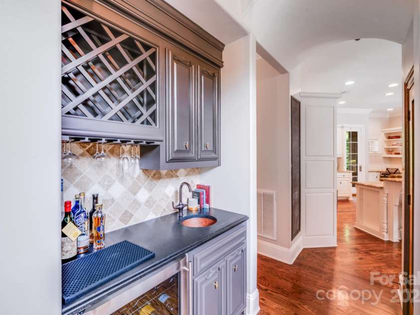 600 Beauhaven Lane, Waxhaw, NC 28173.  MLS# CAR4274733, YatesRealty ID 23007. 