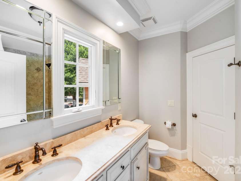 600 Beauhaven Lane, Waxhaw, NC 28173.  MLS# CAR4274733, YatesRealty ID 23007. 