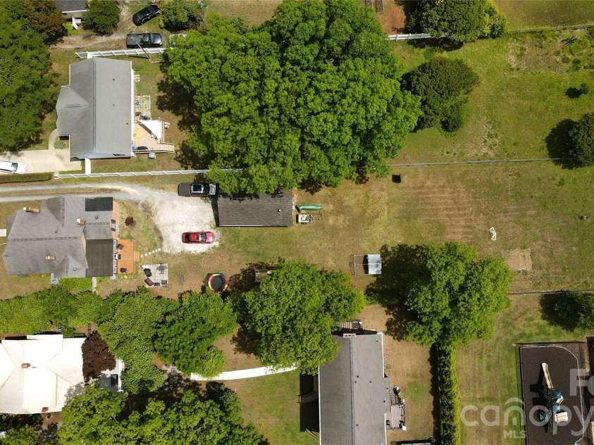 116 Marion Street, Clover, SC 29710.  MLS# CAR4380393, YatesRealty ID 23009. 