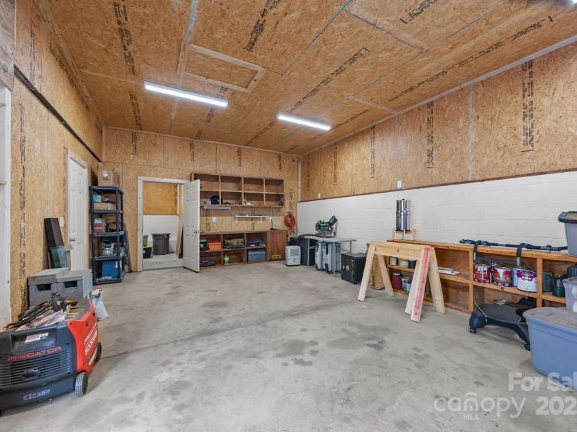 17 Laurel Road, Arden, NC 28704.  MLS# CAR4265020, YatesRealty ID 23009. Clean, dry and well-lit