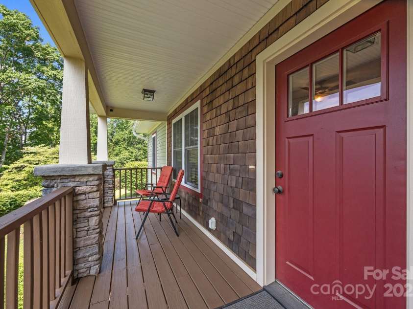 17 Laurel Road, Arden, NC 28704.  MLS# CAR4265020, YatesRealty ID 23009. Covered front porch