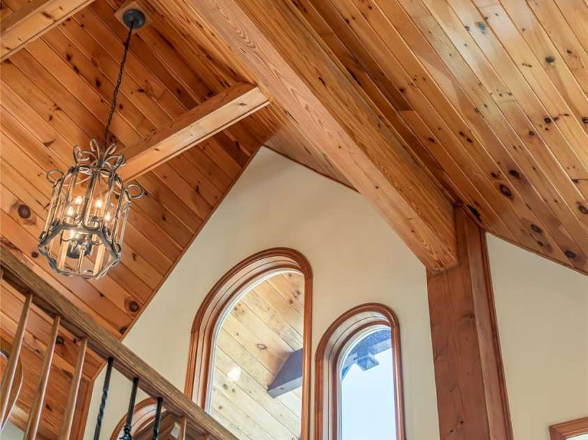 2280 Mountain Air Drive, Burnsville, NC 28714.  MLS# CAR4275710, YatesRealty ID 2301. 