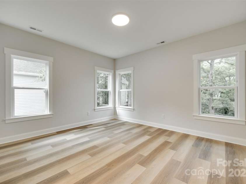 513 Sacco Street, Belmont, NC 28012.  MLS# CAR4271195, YatesRealty ID 23010. Bedroom