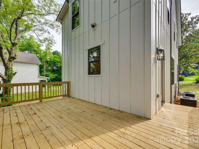 513 Sacco Street, Belmont, NC 28012.  MLS# CAR4271195, YatesRealty ID 23010. Deck