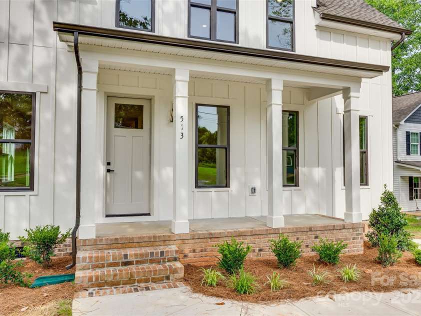 513 Sacco Street, Belmont, NC 28012.  MLS# CAR4271195, YatesRealty ID 23010. Front Porch