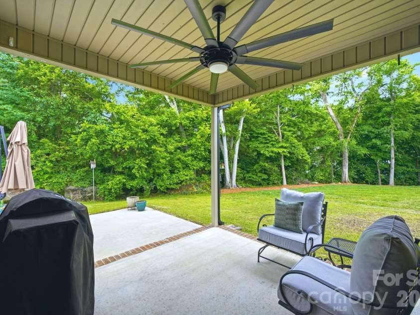 5396 Roberta Meadows Court, Concord, NC 28027.  MLS# CAR4380314, YatesRealty ID 23010. 