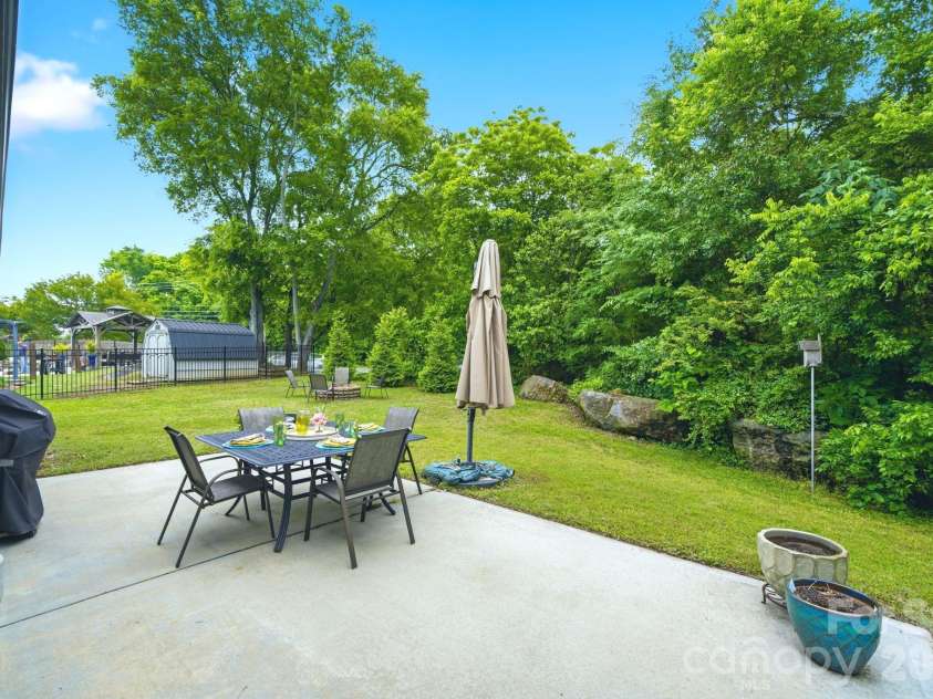 5396 Roberta Meadows Court, Concord, NC 28027.  MLS# CAR4380314, YatesRealty ID 23010. 