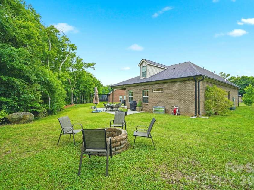 5396 Roberta Meadows Court, Concord, NC 28027.  MLS# CAR4380314, YatesRealty ID 23010. 