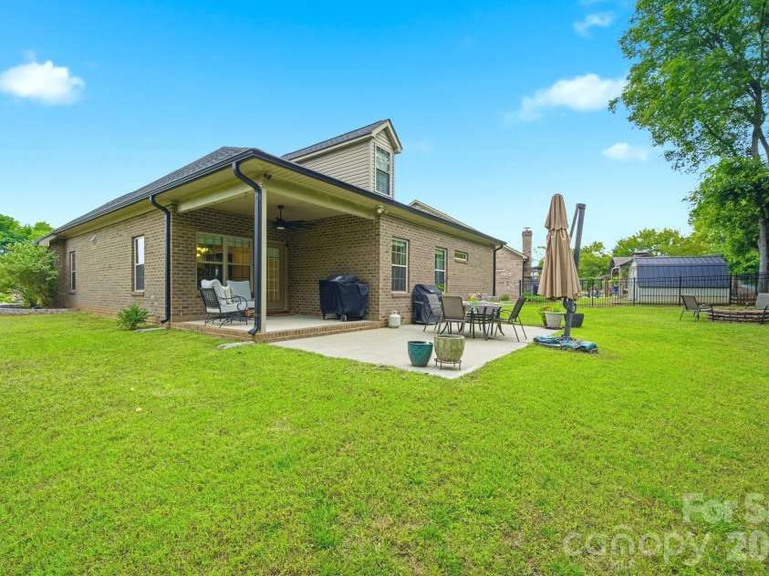 5396 Roberta Meadows Court, Concord, NC 28027.  MLS# CAR4380314, YatesRealty ID 23010. 