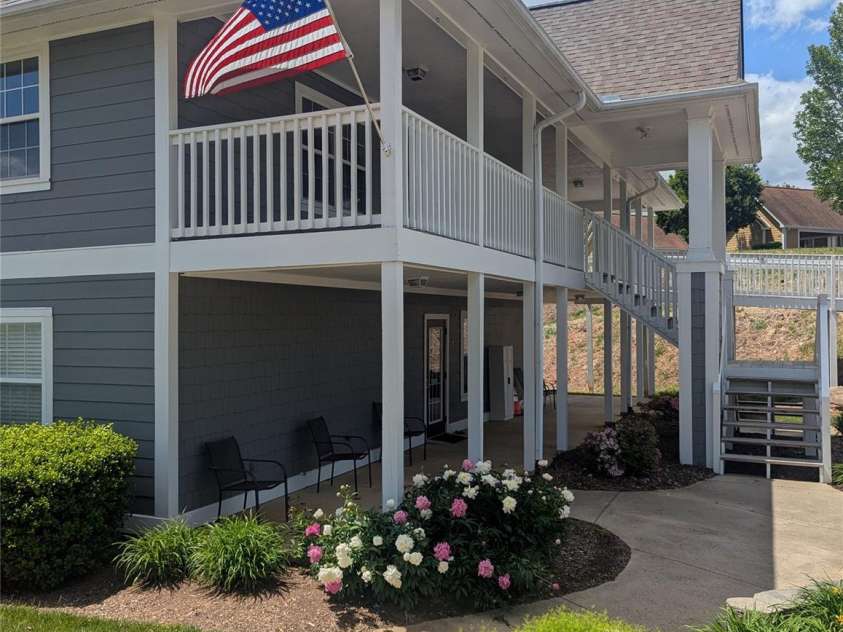 3005 Sagamore Lane, Asheville, NC 28806.  MLS# CAR4376702, YatesRealty ID 23011. 