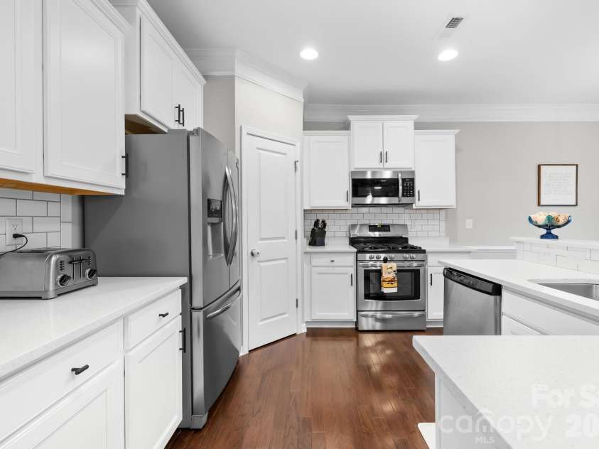 5020 Fenwick Court, Lancaster, SC 29720.  MLS# CAR4350576, YatesRealty ID 23013. 