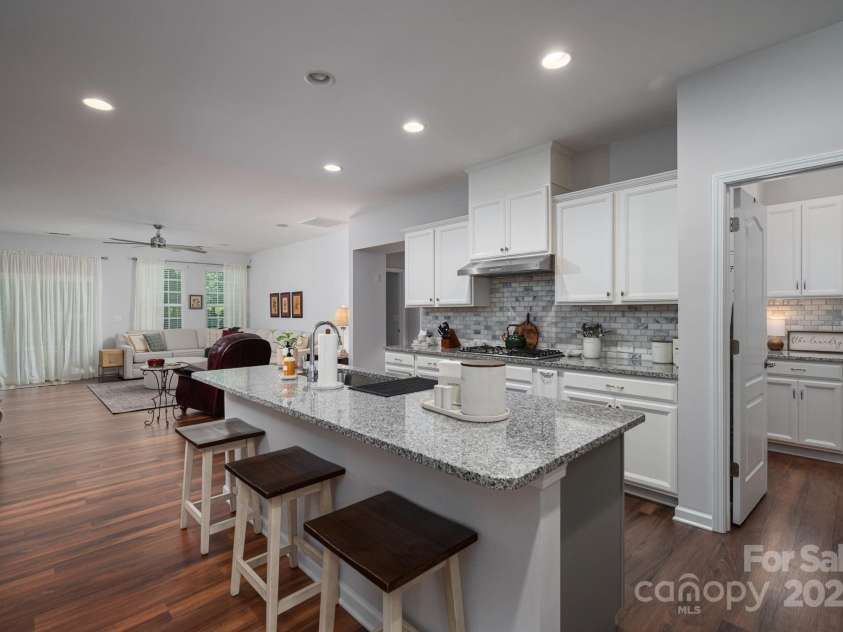 658 Gardenbrook Trail, Belmont, NC 28012.  MLS# CAR4273512, YatesRealty ID 23013. 