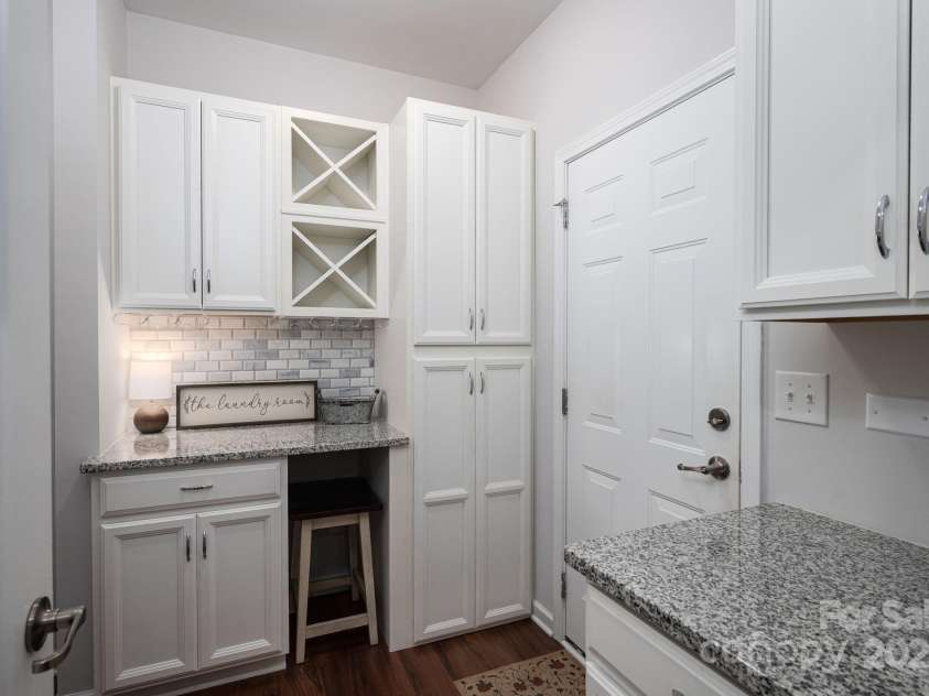 658 Gardenbrook Trail, Belmont, NC 28012.  MLS# CAR4273512, YatesRealty ID 23013. 