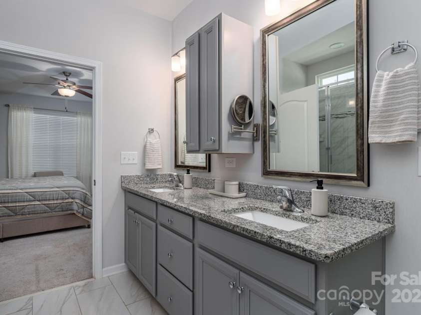 658 Gardenbrook Trail, Belmont, NC 28012.  MLS# CAR4273512, YatesRealty ID 23013. 