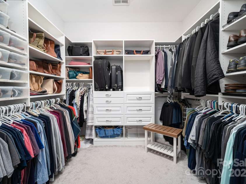 658 Gardenbrook Trail, Belmont, NC 28012.  MLS# CAR4273512, YatesRealty ID 23013. 