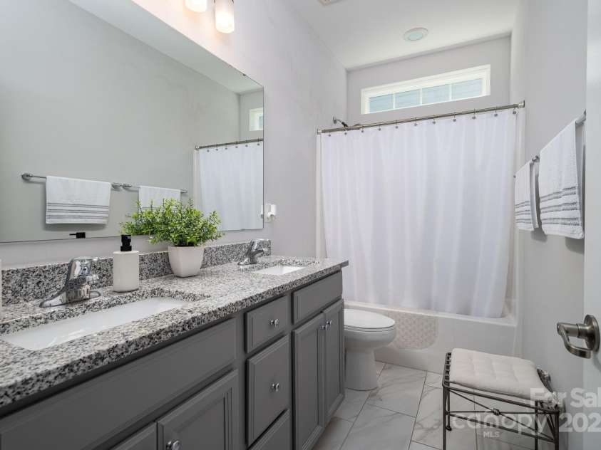 658 Gardenbrook Trail, Belmont, NC 28012.  MLS# CAR4273512, YatesRealty ID 23013. 