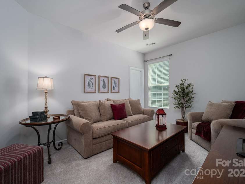 658 Gardenbrook Trail, Belmont, NC 28012.  MLS# CAR4273512, YatesRealty ID 23013. 