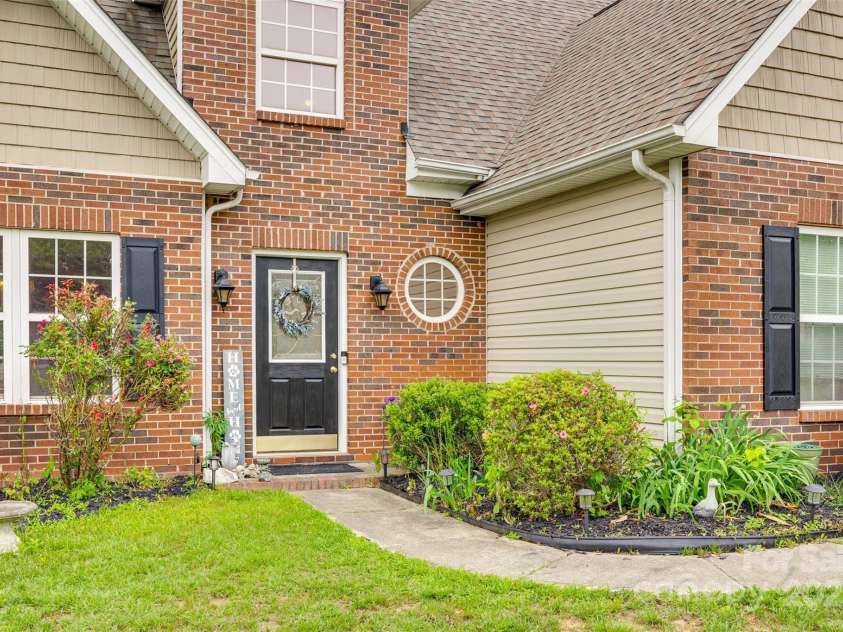 1835 Montague Road, Clover, SC 29710.  MLS# CAR4252009, YatesRealty ID 23014. 