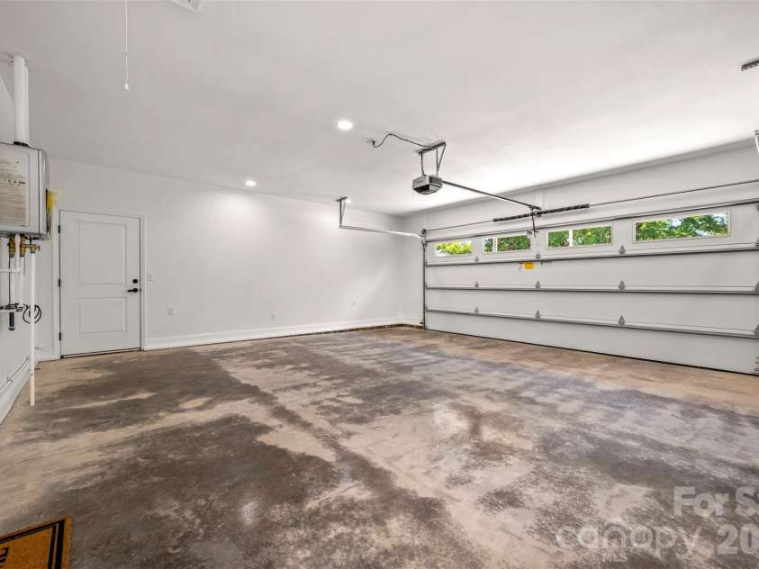 210 Westwood Drive, Forest City, NC 28043.  MLS# CAR4381670, YatesRealty ID 23015. Garage