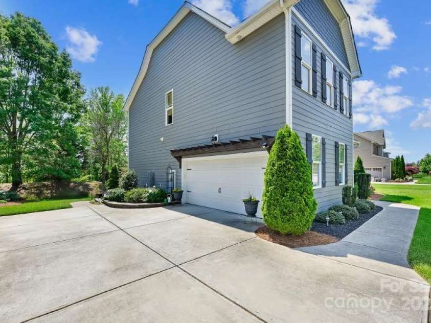 4151 Green Park Court, Harrisburg, NC 28075.  MLS# CAR4260290, YatesRealty ID 23015. 