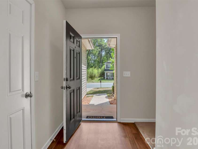 1314 Doby Springs Drive, Charlotte, NC 28262.  MLS# CAR4376833, YatesRealty ID 23019. 
