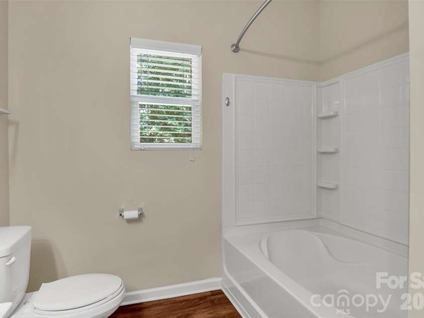 1314 Doby Springs Drive, Charlotte, NC 28262.  MLS# CAR4376833, YatesRealty ID 23019. 