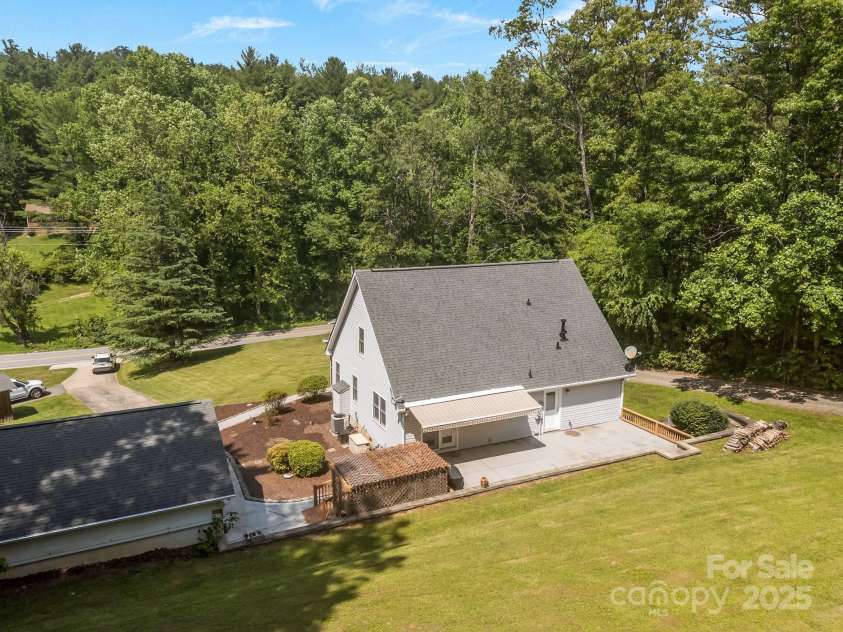 449 Concord Road, Fletcher, NC 28732.  MLS# CAR4266899, YatesRealty ID 23019. 