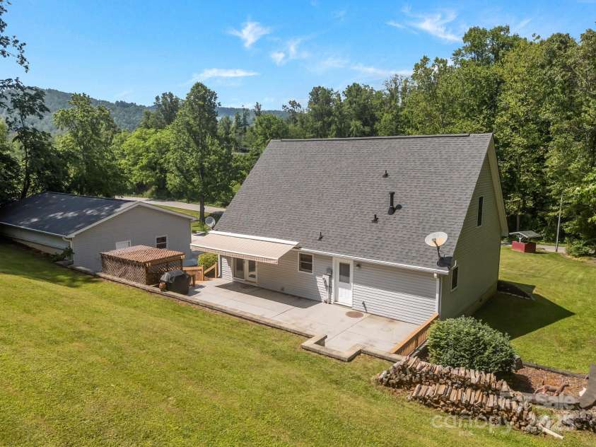 449 Concord Road, Fletcher, NC 28732.  MLS# CAR4266899, YatesRealty ID 23019. 