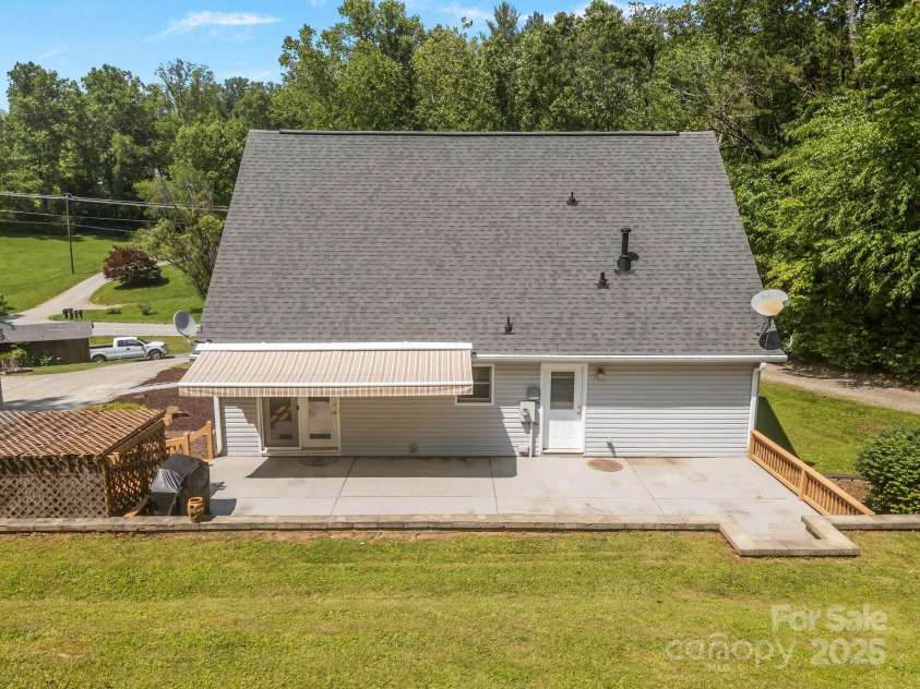 449 Concord Road, Fletcher, NC 28732.  MLS# CAR4266899, YatesRealty ID 23019. 