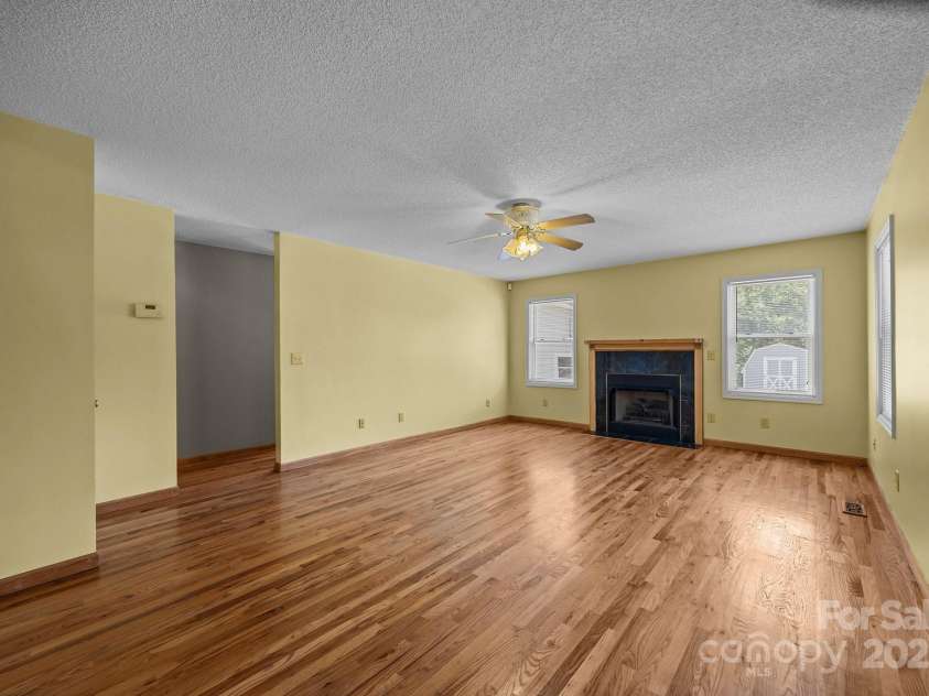 449 Concord Road, Fletcher, NC 28732.  MLS# CAR4266899, YatesRealty ID 23019. 