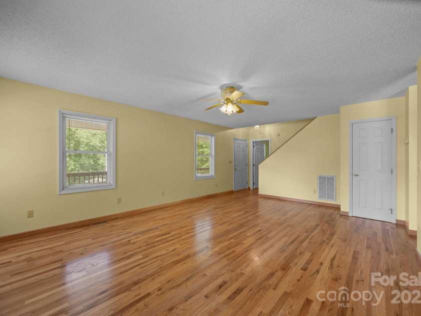 449 Concord Road, Fletcher, NC 28732.  MLS# CAR4266899, YatesRealty ID 23019. 