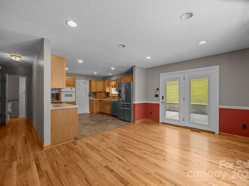 449 Concord Road, Fletcher, NC 28732.  MLS# CAR4266899, YatesRealty ID 23019. 