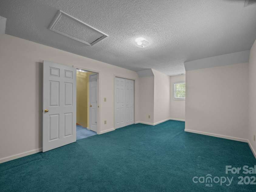 449 Concord Road, Fletcher, NC 28732.  MLS# CAR4266899, YatesRealty ID 23019. 