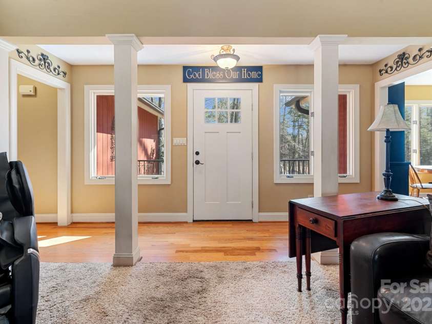 3406 Red Fox Trail, Weddington, NC 28104.  MLS# CAR4214440, YatesRealty ID 2302. Entry Way opens to Great Room