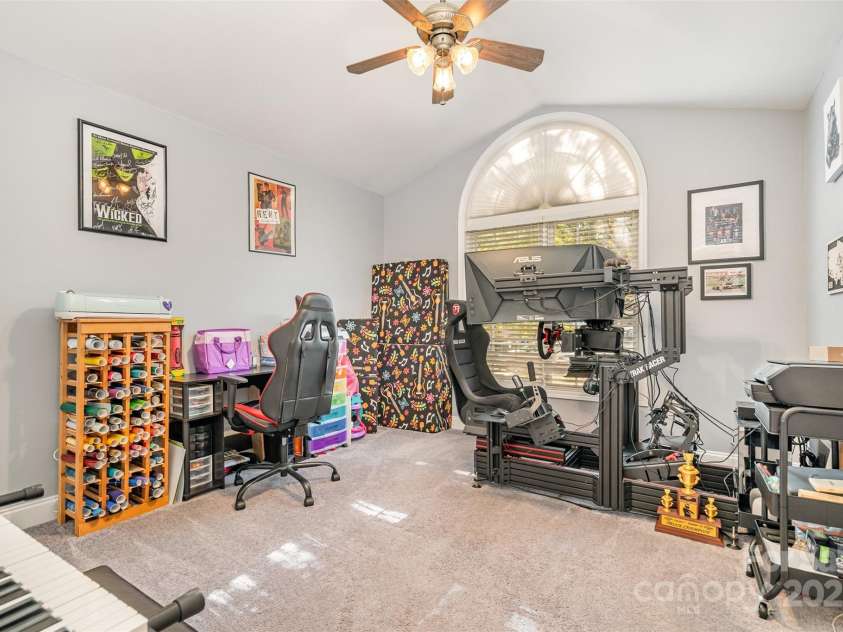 605 Beavers Cove Lane, Concord, NC 28027.  MLS# CAR4314369, YatesRealty ID 2302. 