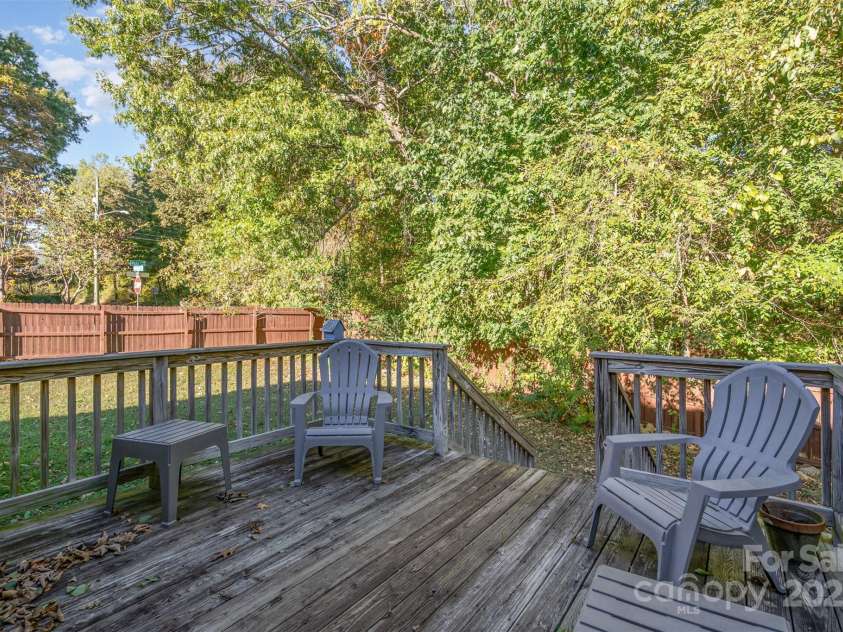 605 Beavers Cove Lane, Concord, NC 28027.  MLS# CAR4314369, YatesRealty ID 2302. 