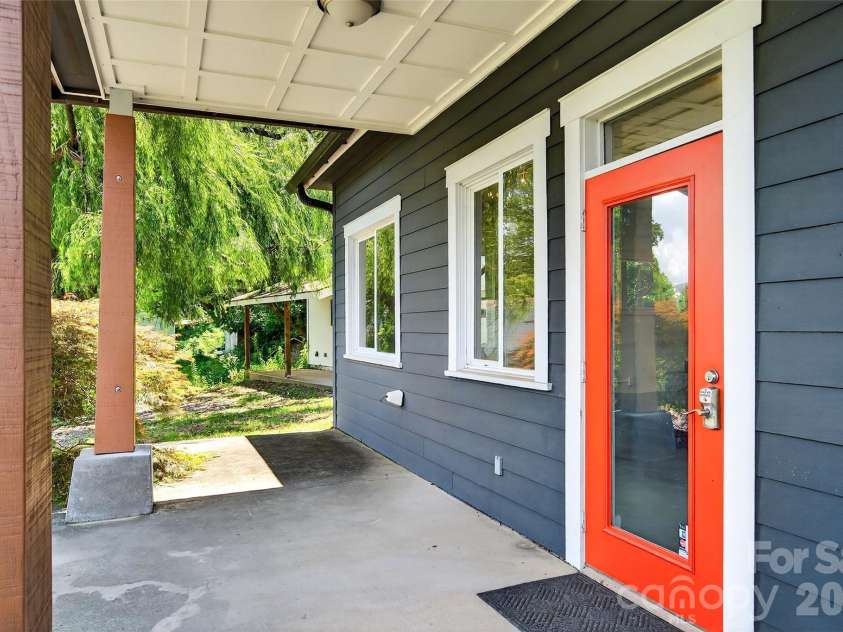 626 Old Lytle Cove Road, Swannanoa, NC 28778.  MLS# CAR4341042, YatesRealty ID 2302. 