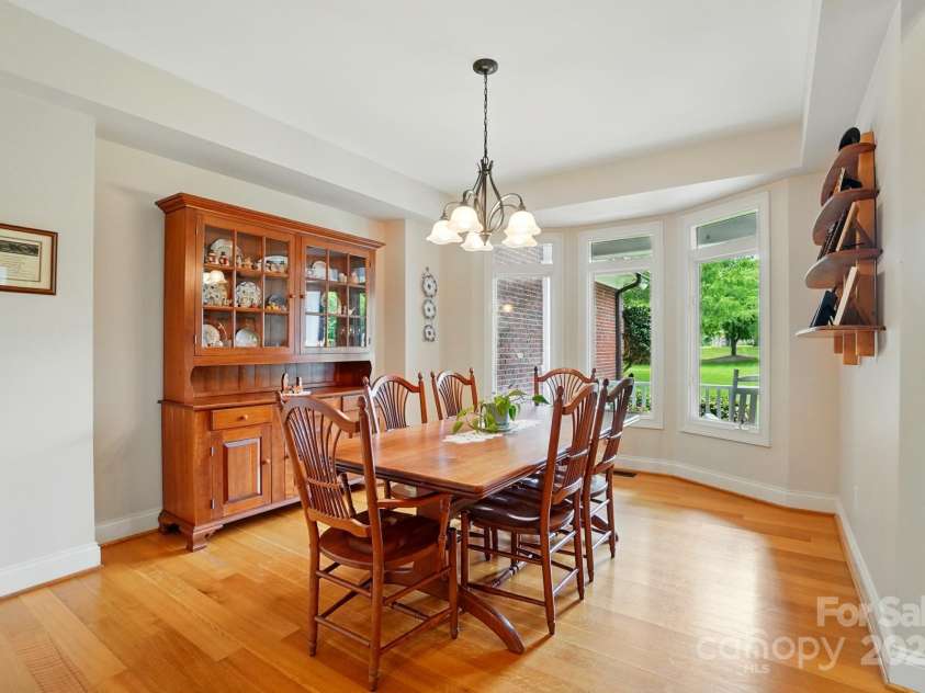 1042 Heather Glen Drive, Matthews, NC 28104.  MLS# CAR4270190, YatesRealty ID 23020. Dining Room
