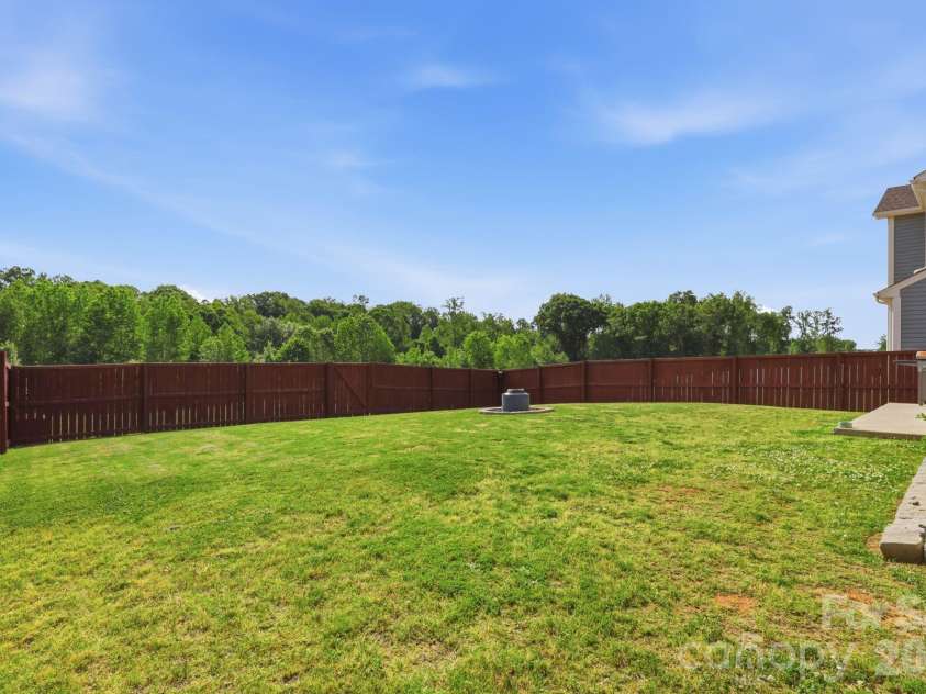 134 Fairfield Drive, Troutman, NC 28166.  MLS# CAR4369151, YatesRealty ID 23020. 