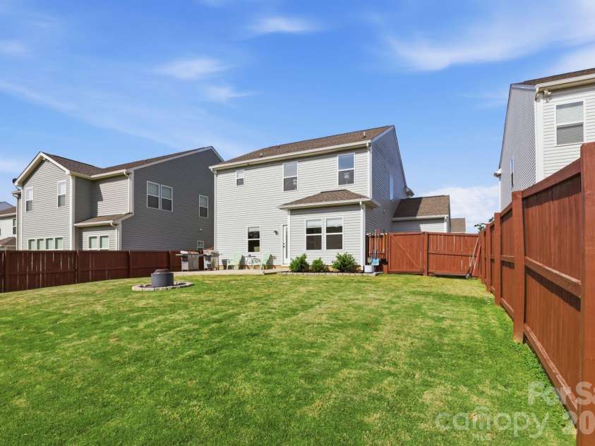 134 Fairfield Drive, Troutman, NC 28166.  MLS# CAR4369151, YatesRealty ID 23020. 