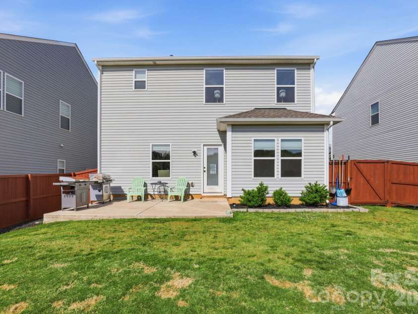 134 Fairfield Drive, Troutman, NC 28166.  MLS# CAR4369151, YatesRealty ID 23020. 