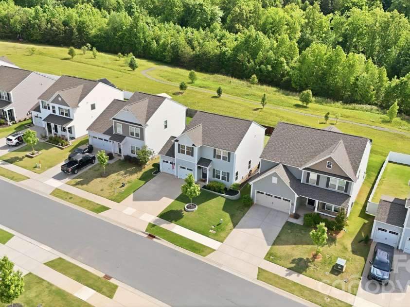134 Fairfield Drive, Troutman, NC 28166.  MLS# CAR4369151, YatesRealty ID 23020. 