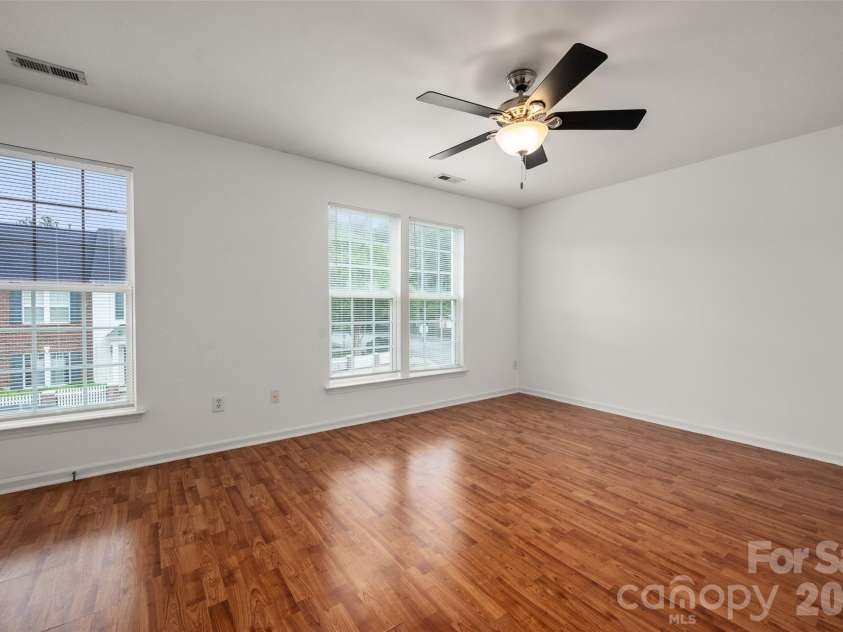 709 Atherton Way, Rock Hill, SC 29730.  MLS# CAR4382057, YatesRealty ID 23022. 
