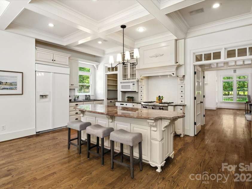 3408 Sandalwood Lane, Waxhaw, NC 28173.  MLS# CAR4273329, YatesRealty ID 23023. 