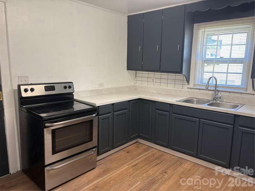 601 Harris Street, Concord, NC 28025.  MLS# CAR4381149, YatesRealty ID 23023. 
