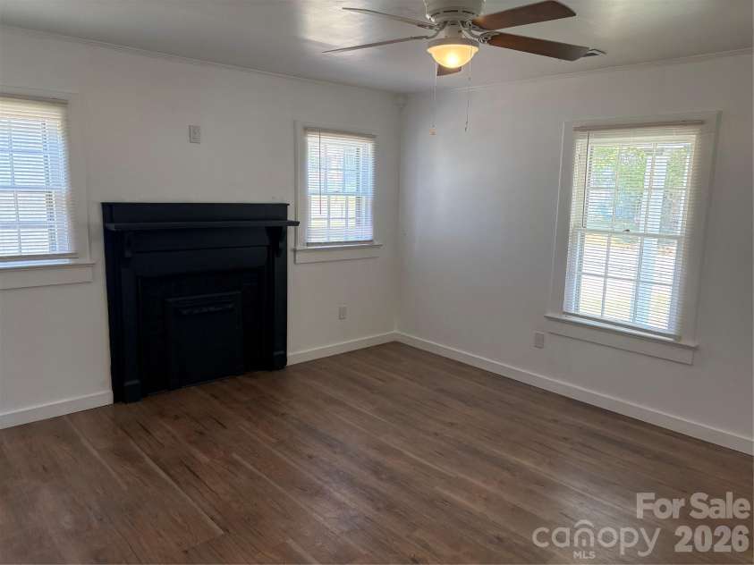 601 Harris Street, Concord, NC 28025.  MLS# CAR4381149, YatesRealty ID 23023. 