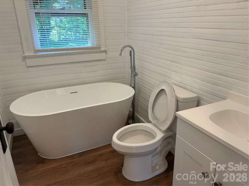 601 Harris Street, Concord, NC 28025.  MLS# CAR4381149, YatesRealty ID 23023. 