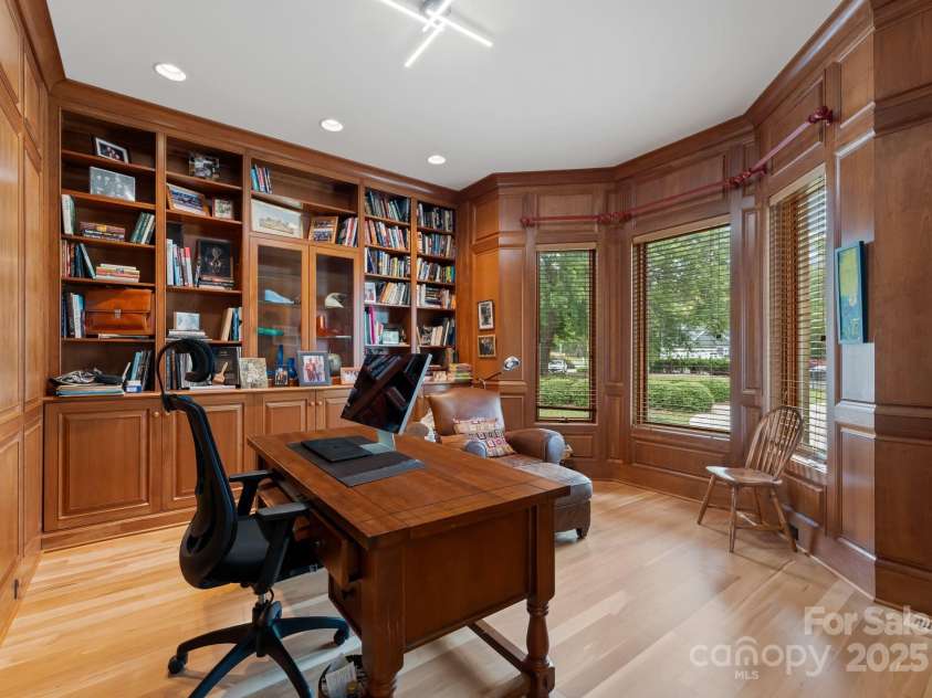 18212 Pompano Place, Cornelius, NC 28031.  MLS# CAR4307991, YatesRealty ID 23024. 