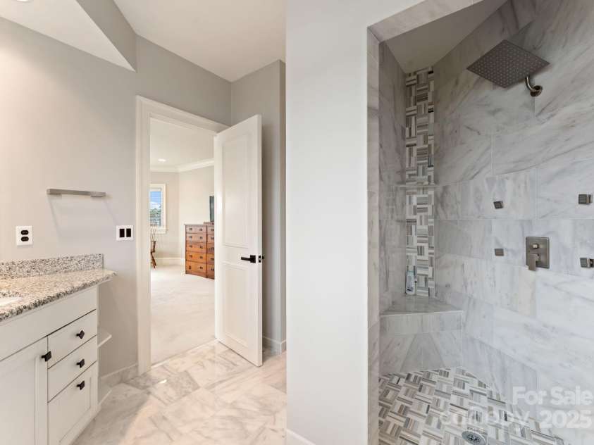 18212 Pompano Place, Cornelius, NC 28031.  MLS# CAR4307991, YatesRealty ID 23024. 